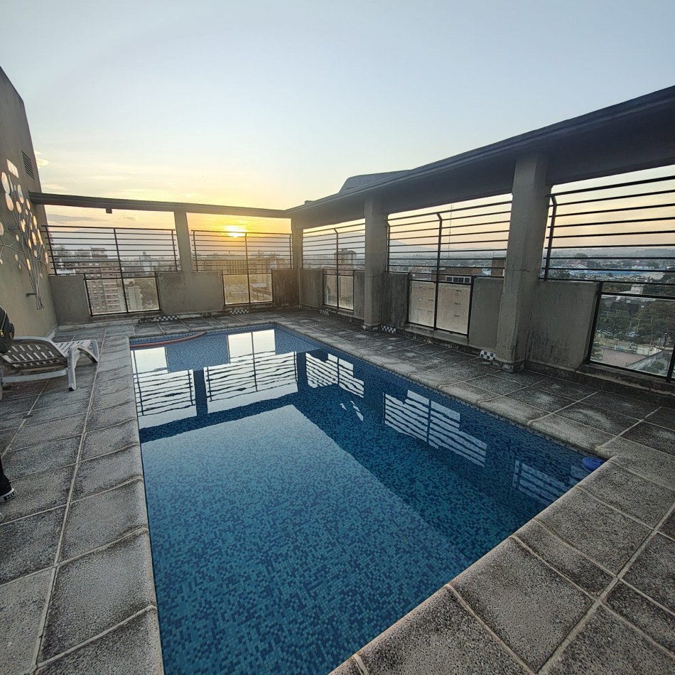 2 dormitorios con dependencia y patio